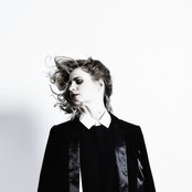 Christine And The Queens - List pictures