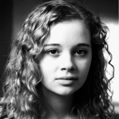 Carrie Hope Fletcher - List pictures