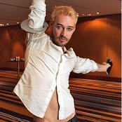 Daniel Johns - List pictures