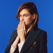 Christine And The Queens - List pictures