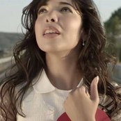 Indila - List pictures