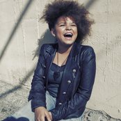 Rachel Crow - List pictures