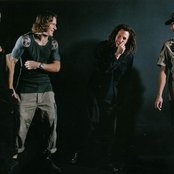 Rage Against The Machine - List pictures