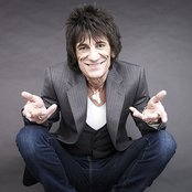 Ronnie Wood - List pictures