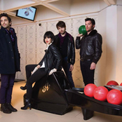 Howling Bells - List pictures