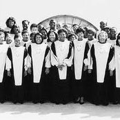 Georgia Mass Choir - List pictures