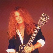 John Sykes - List pictures