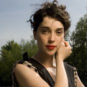 St. Vincent - List pictures