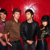 Howling Bells - List pictures