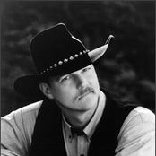 Trace Adkins - List pictures