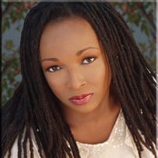 Siedah Garrett - List pictures