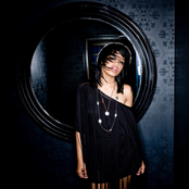 Fefe Dobson - List pictures