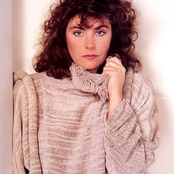 Laura Branigan - List pictures