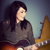 Lucy Spraggan - List pictures