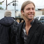 Casey James - List pictures