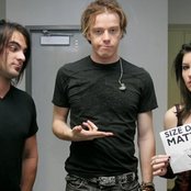 Sick Puppies - List pictures