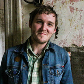 Brian Fallon - List pictures