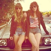 Deap Vally - List pictures