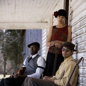 Carolina Chocolate Drops - List pictures