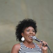 Melinda Doolittle - List pictures