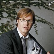 Kurt Braunohler - List pictures