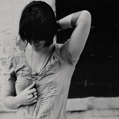 Sharon Van Etten - List pictures