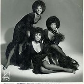 The Three Degrees - List pictures