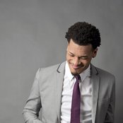 Christon Gray - List pictures