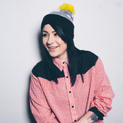 Lucy Spraggan - List pictures