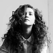 Rae Morris - List pictures