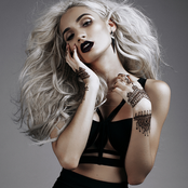 Pia Mia - List pictures