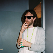 Breakbot - List pictures