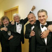 Les Luthiers - List pictures