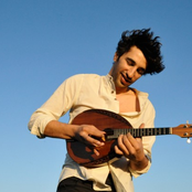 Avi Avital - List pictures