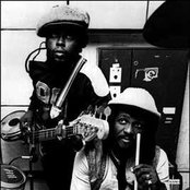 Sly & Robbie - List pictures