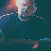 Com Truise - List pictures