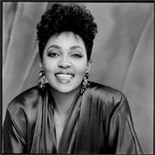 Anita Baker - List pictures