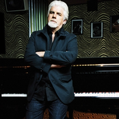 Michael Mcdonald - List pictures