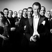 Max Raabe & Palast Orchester - List pictures