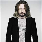 Justin Lee Collins - List pictures