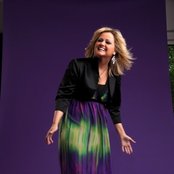 Vicki Yohe - List pictures