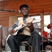 David Honeyboy Edwards - List pictures