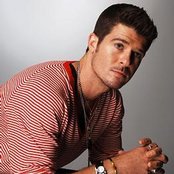 Robin Thicke - List pictures