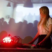 Pharmakon - List pictures