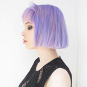 Alice Glass - List pictures