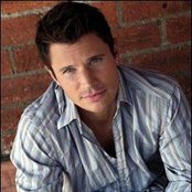 Nick Lachey - List pictures