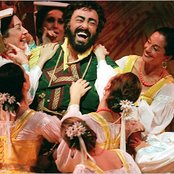 Luciano Pavarotti - List pictures