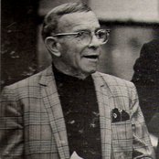 George Burns - List pictures