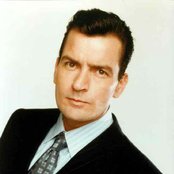 Charlie Sheen - List pictures