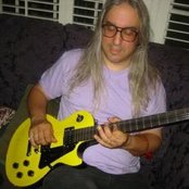 J Mascis - List pictures